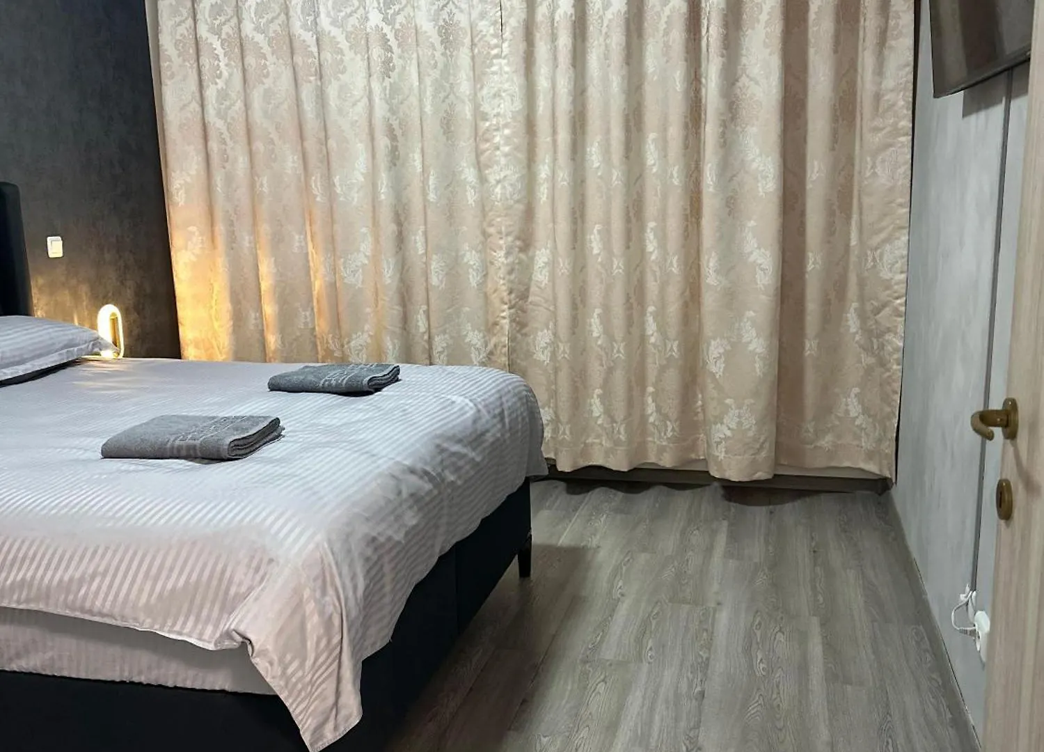 Alex Mnl Lux Apartment Free Parking D12 Bucharest Romania